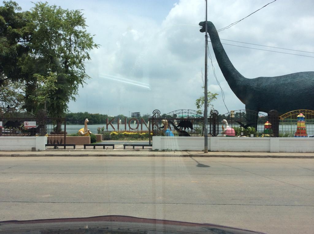 Himawari At Condominium Khon Kaen Værelse billede